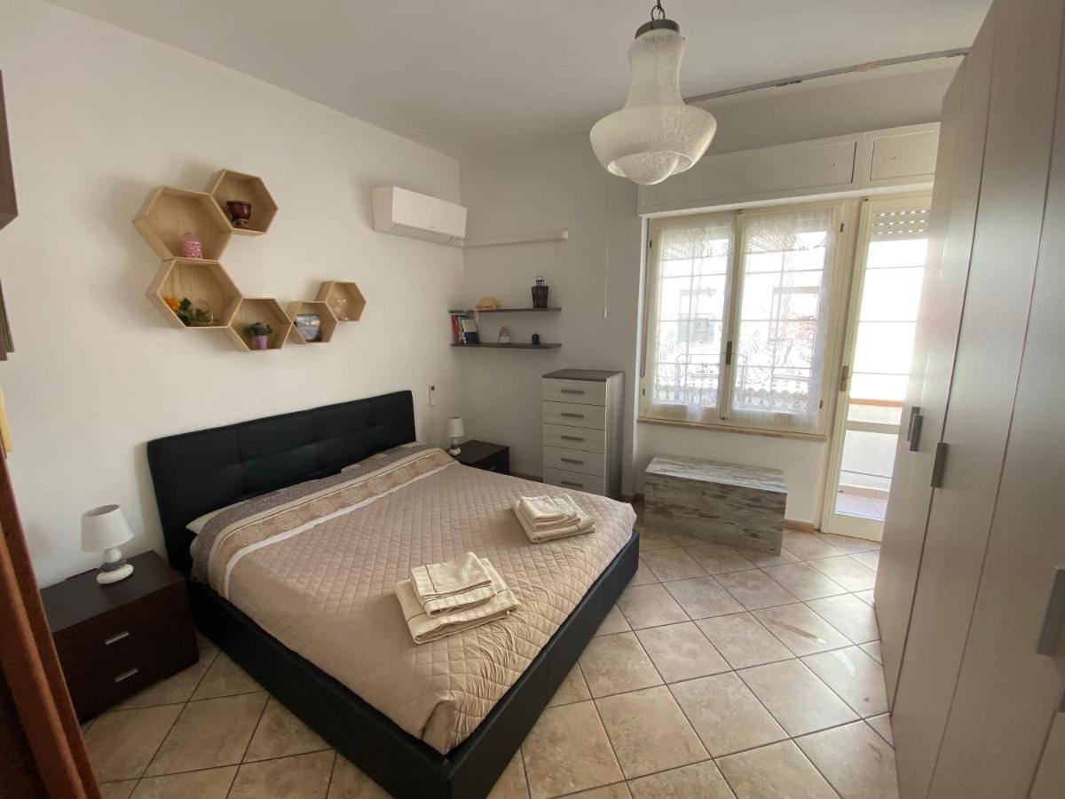 Lovely Sardinia Apartment Порто-Торрес Экстерьер фото